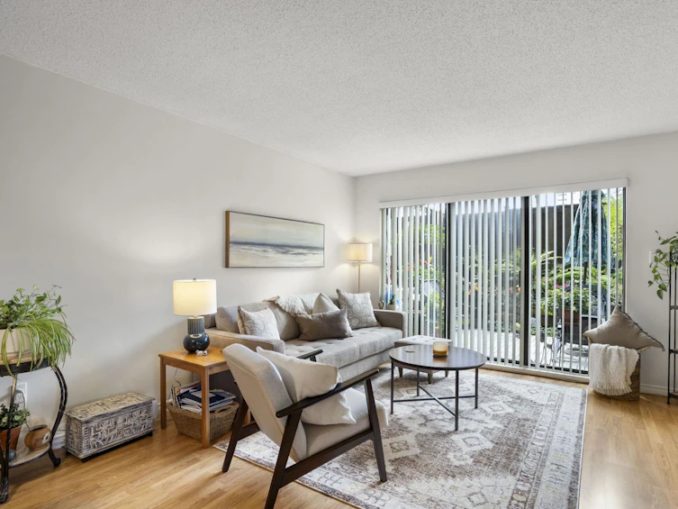 6-340 Ginger Drive, New Westminster, BC, V3L 5L7 - 6