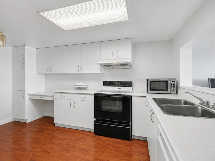 1701-14881 103a Avenue, Surrey, BC, V3R 0M5 - 9