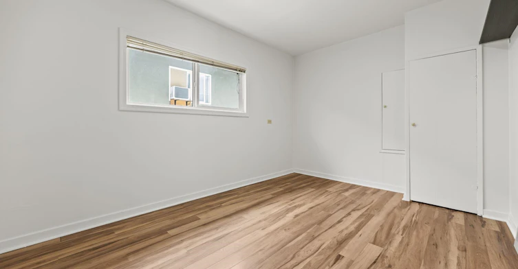 4736 Knight Street, Vancouver, BC, V5N 3N2 - 8