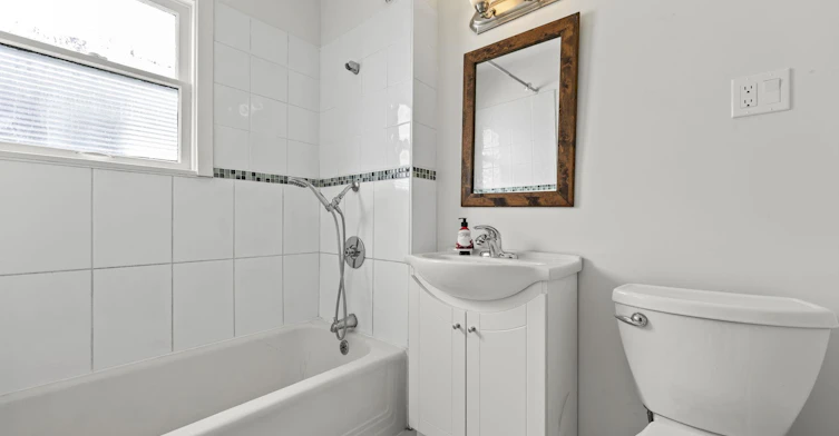 4736 Knight Street, Vancouver, BC, V5N 3N2 - 7
