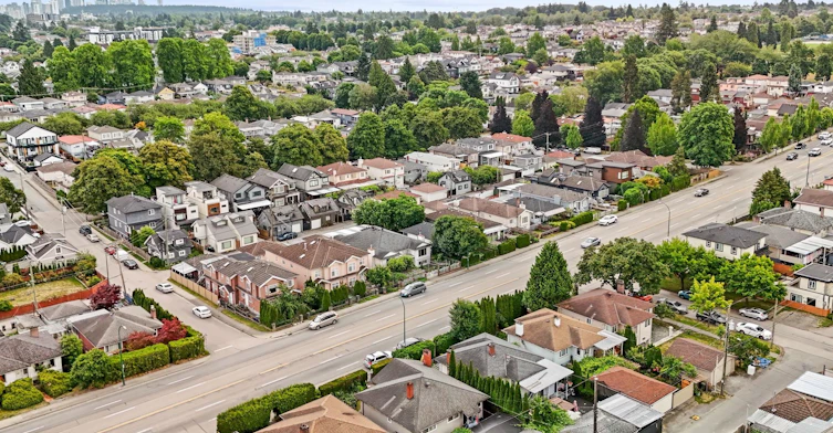 4736 Knight Street, Vancouver, BC, V5N 3N2 - 2