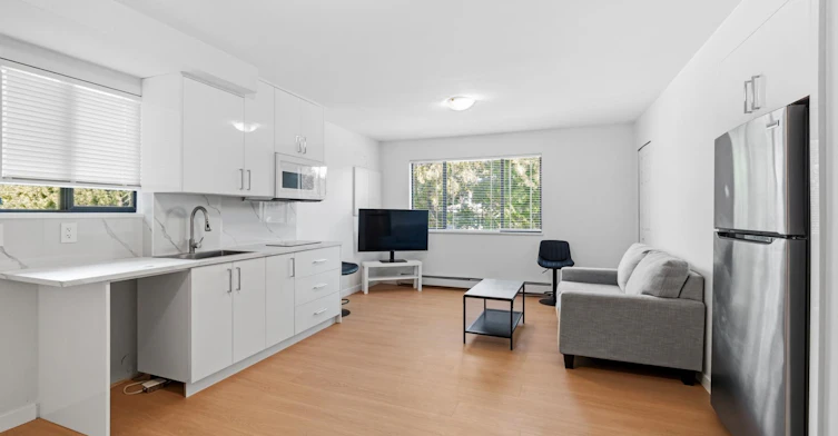 Studio-3XXX St. Andrews Avenue, North Vancouver, BC, V7N 2A3 - 2
