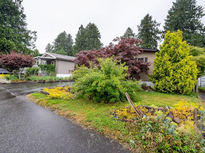 8-52324 Yale Road - 2