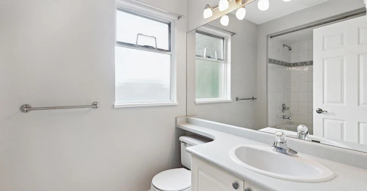 56-7501 Cumberland Street, Burnaby, BC, V3N 4Y6 - 24