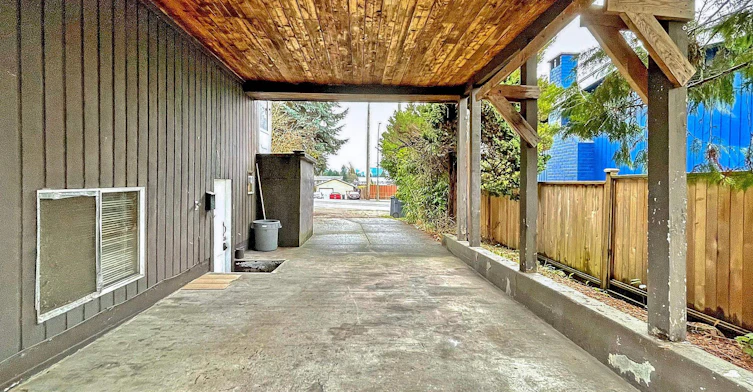 768 Como Lake Avenue, Coquitlam, BC, V3J 3N1 - 21
