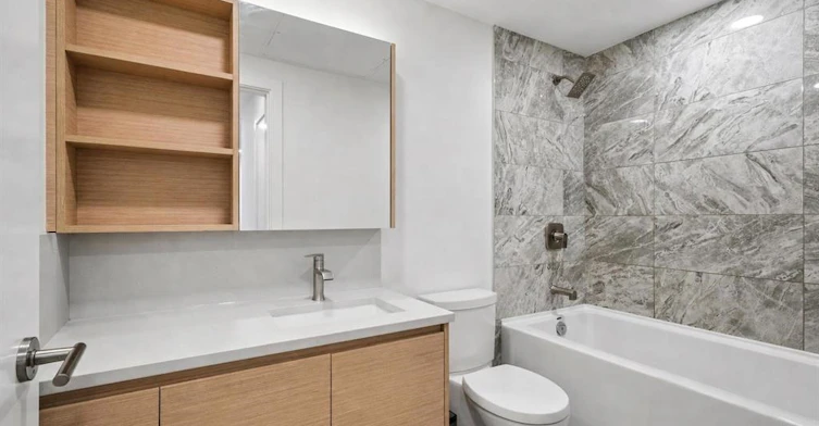 1X08-4433 Alaska Street, Burnaby, BC, V5C 5T3 - 7