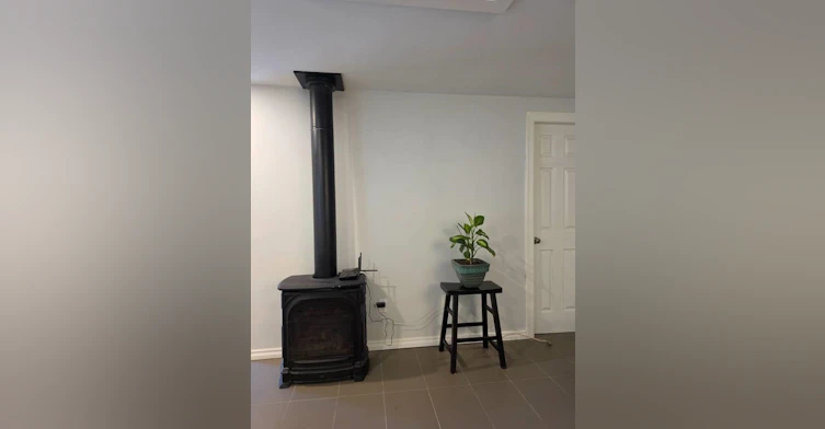 737 Robinson, Coquitlam, BC, V3J 4E9 - 3