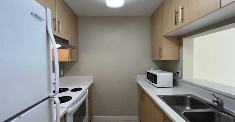 201-3660 Vanness Avenue, Vancouver, BC, V5R 6H8 - 2