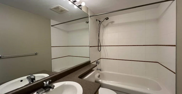 201-3660 Vanness Avenue, Vancouver, BC, V5R 6H8 - 4