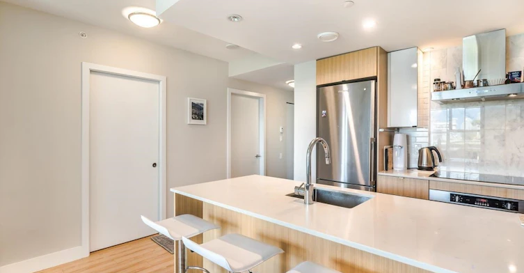 701-159 W 2nd Avenue, Vancouver, BC, V5Y 0L8 - 7