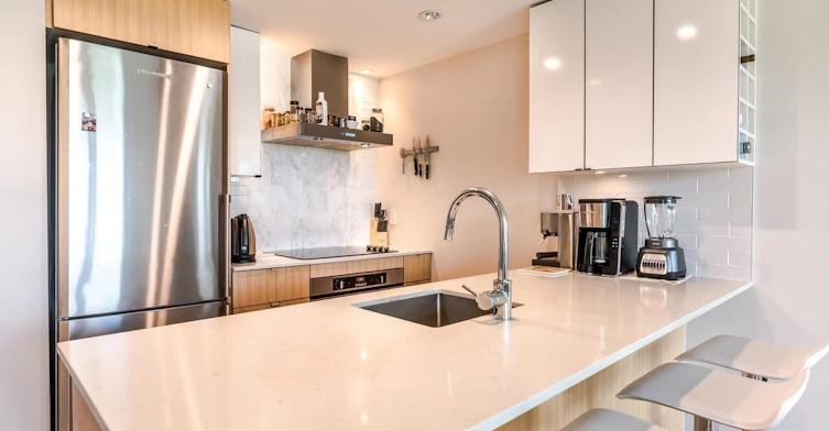 701-159 W 2nd Avenue, Vancouver, BC, V5Y 0L8