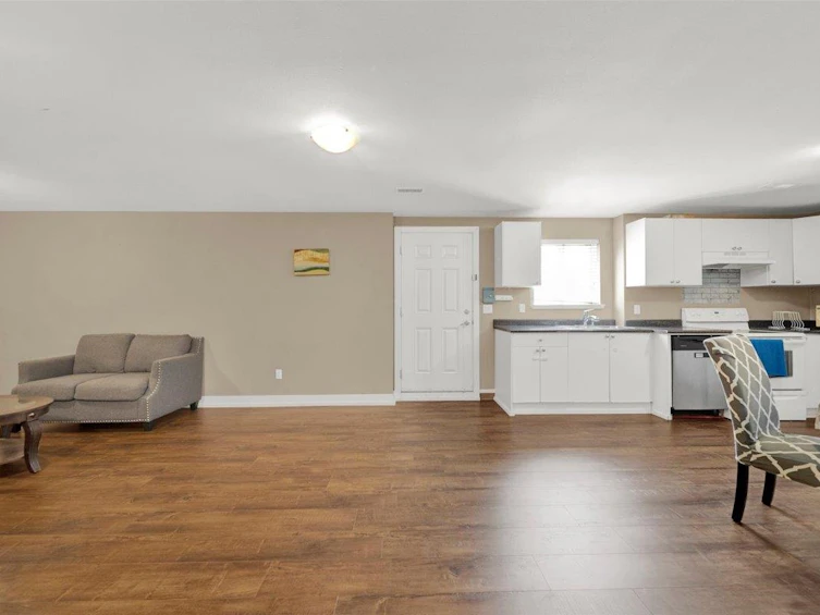 7032 195a Street, Surrey, BC, V4N 5Z2 - 25