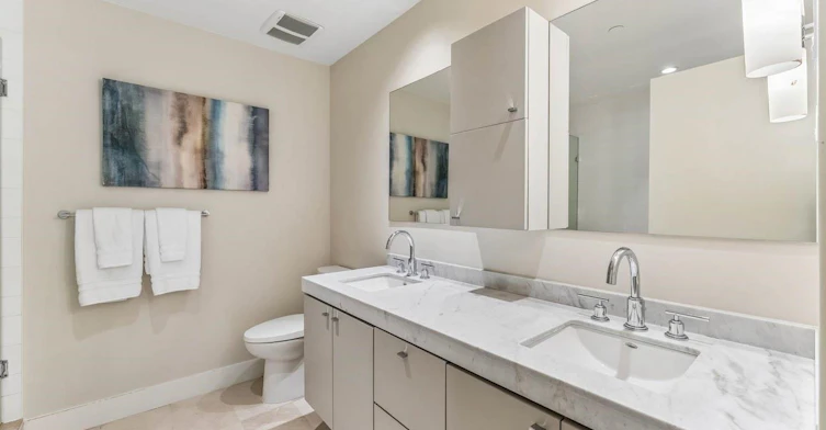204-866 Arthur Erickson Place, West Vancouver, BC, V7T 1J1 - 12