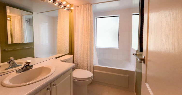 302-1520 Harwood, Vancouver, BC, V6G 1X9 - 34