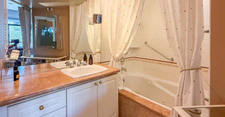 302-1520 Harwood, Vancouver, BC, V6G 1X9 - 26