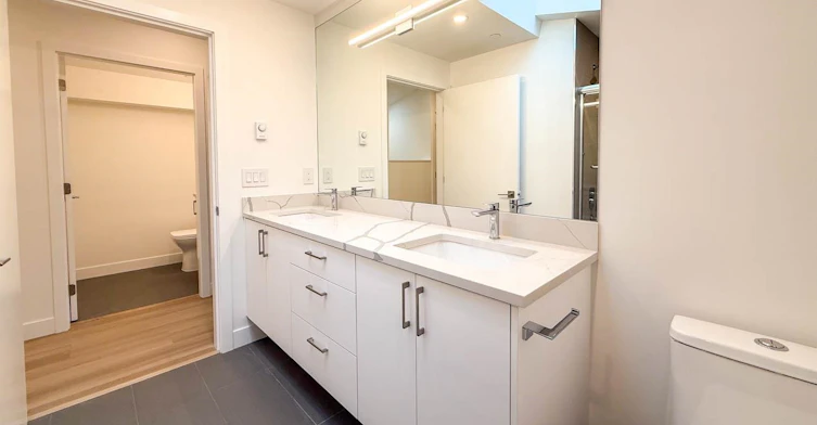 1955 W 1st Avenue, Vancouver, BC, V6J 1G7 - 32