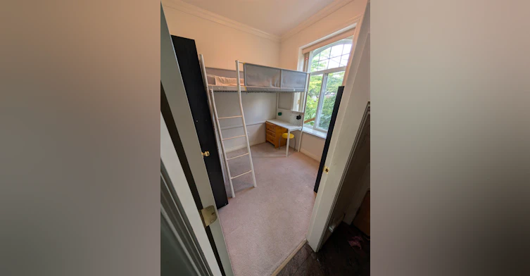 ROOMS in SHARED-4XXX Reid Street, Vancouver, BC, V5R 3Y6 - 9