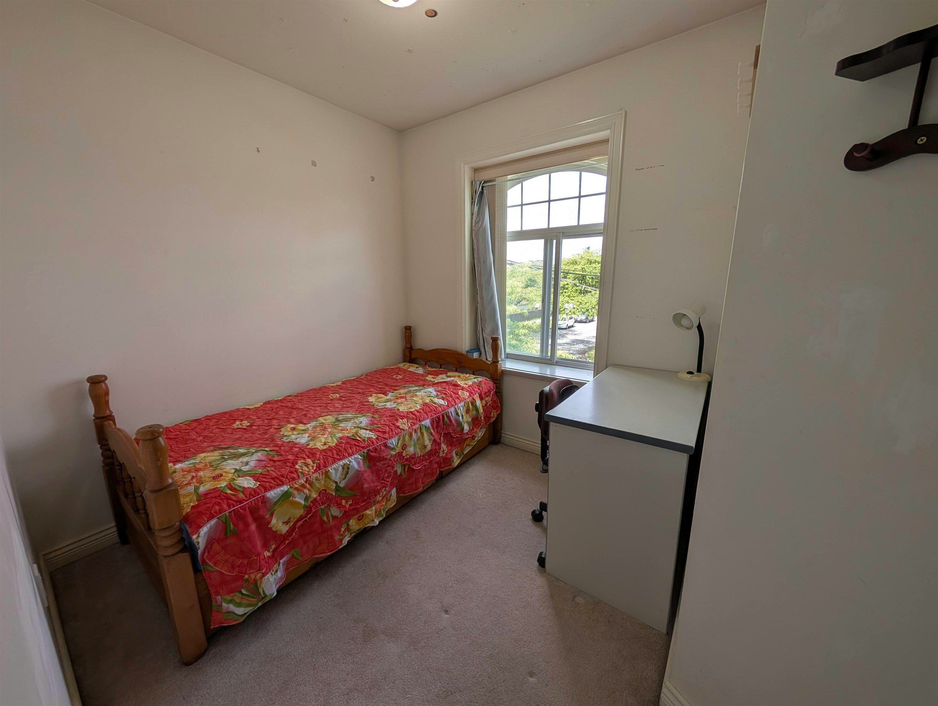 ROOMS in SHARED-4XXX Reid Street, Vancouver, BC, V5R 3Y6