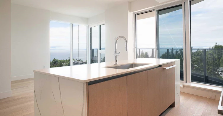 906-1475 Foster Street, Surrey, BC, V4B 0C3 - 2