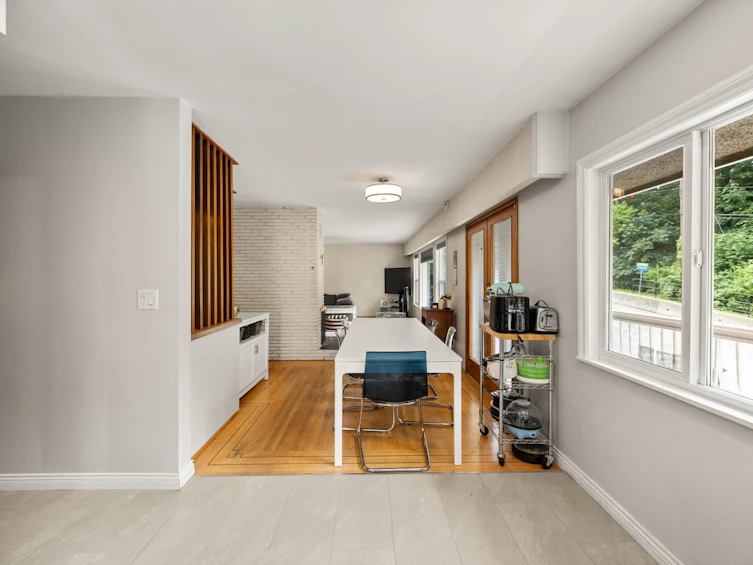 1001 Gatensbury Street, Coquitlam, BC, V3J 5J6 - 8