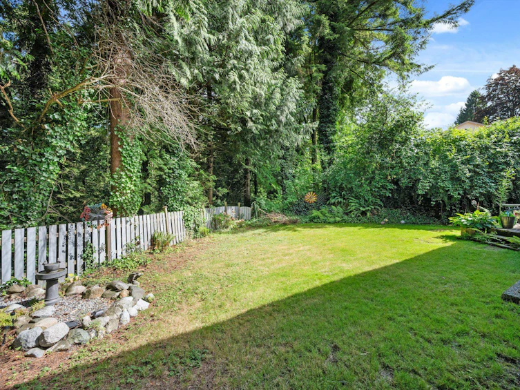 1001 Gatensbury Street, Coquitlam, BC, V3J 5J6 - 35