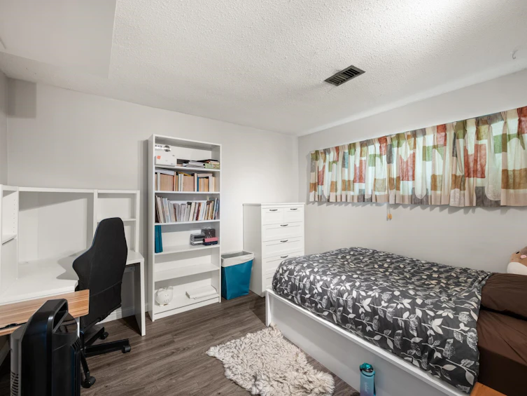 1001 Gatensbury Street, Coquitlam, BC, V3J 5J6 - 21