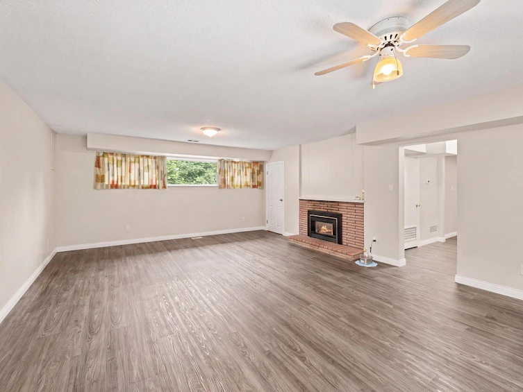 1001 Gatensbury Street, Coquitlam, BC, V3J 5J6 - 30