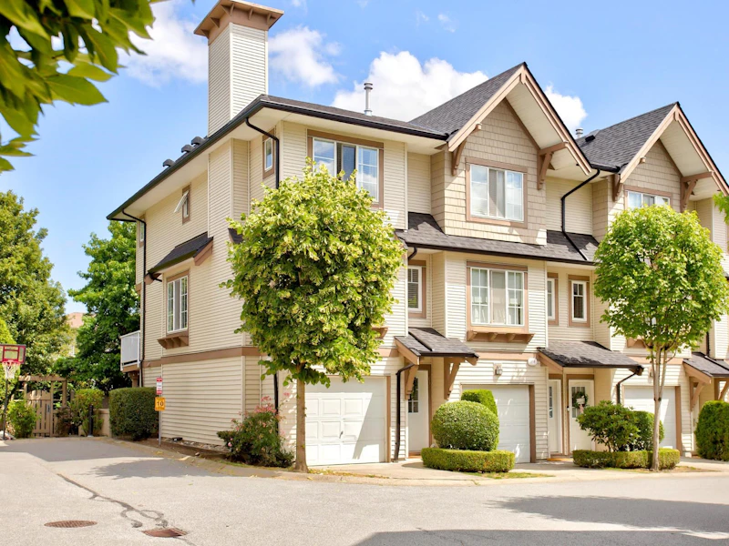 61 - 20560 66th Avenue, Langley BC V2Y 2Y8