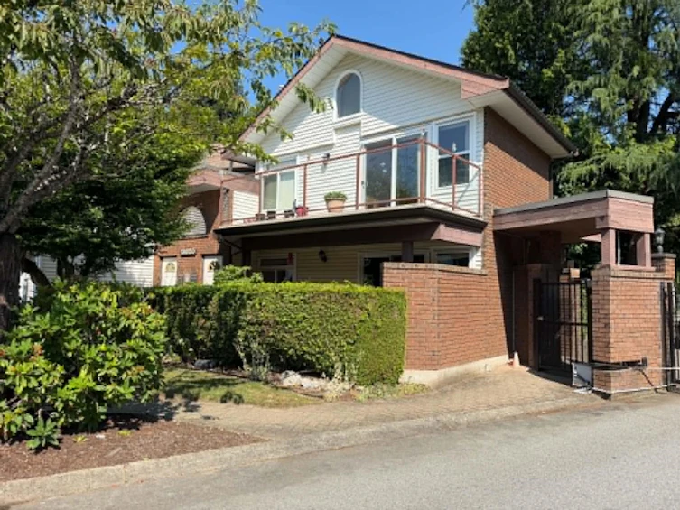 101-13858 102 Avenue, Surrey, BC, V3T 1P1