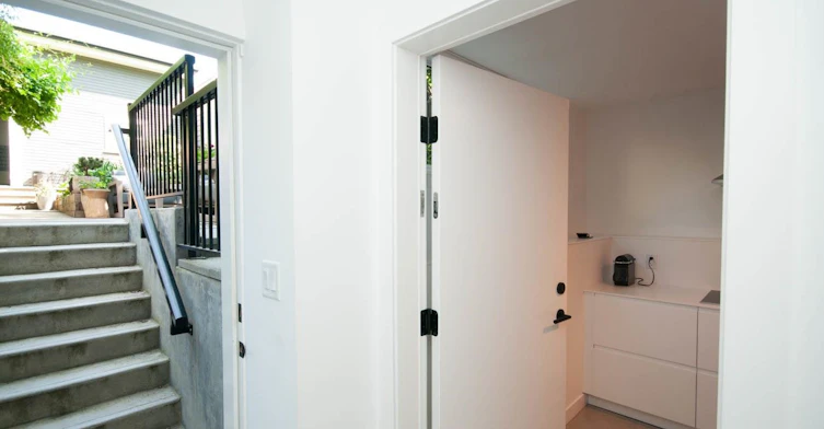 2-563 Union Street, Vancouver, BC, V6A 2B7 - 20