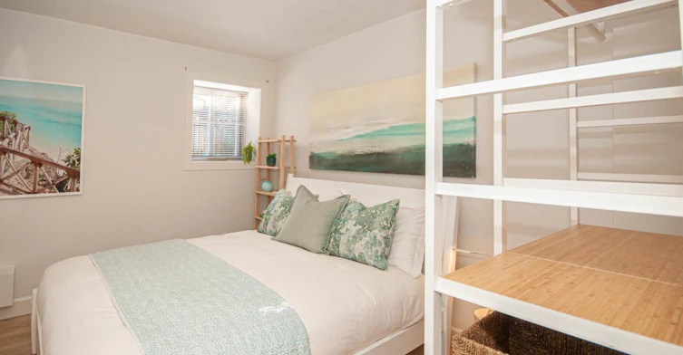 Suite-1534 Bewicke Avenue, North Vancouver, BC, V7M 3B9 - 22