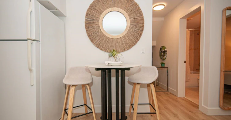 Suite-1534 Bewicke Avenue, North Vancouver, BC, V7M 3B9 - 13