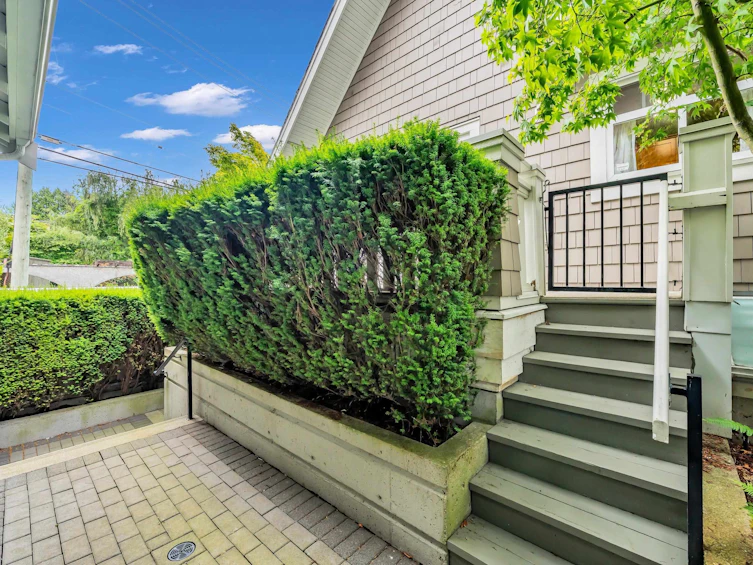 2459 W 39th Avenue, Vancouver, BC, V6M 4M3 - 31