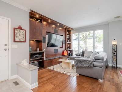 8-1169 Vidal Street - 4
