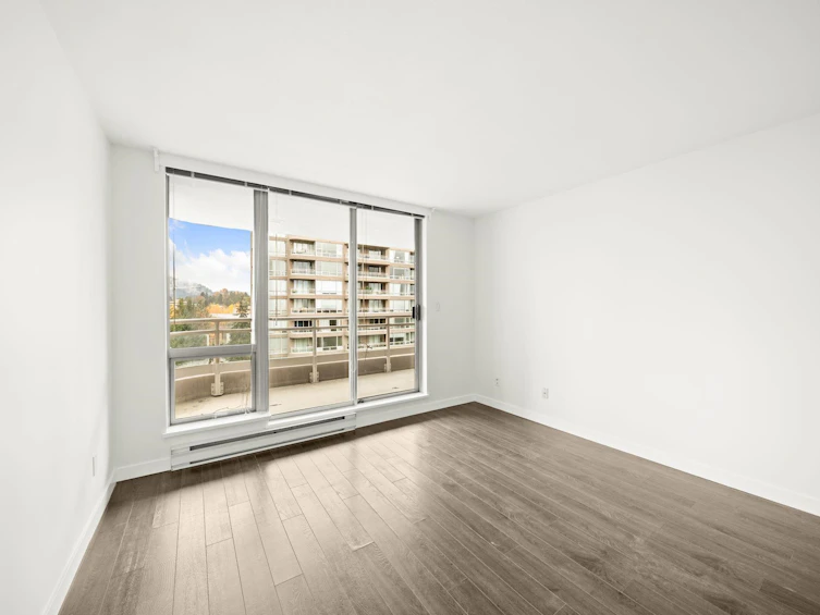 1101-9623 Manchester Drive, Burnaby, BC, V3N 4Y8 - 6