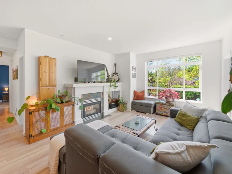 23-15 Forest Park Way, Port Moody, BC, V3H 5G7