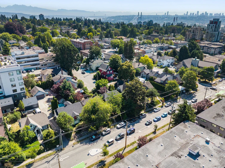 415 Seventh Street, New Westminster, BC, V3M 3L2 - 10