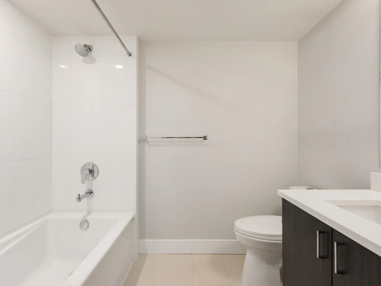 309-2477 Carolina Street, Vancouver, BC, V5T 0G8 - 17
