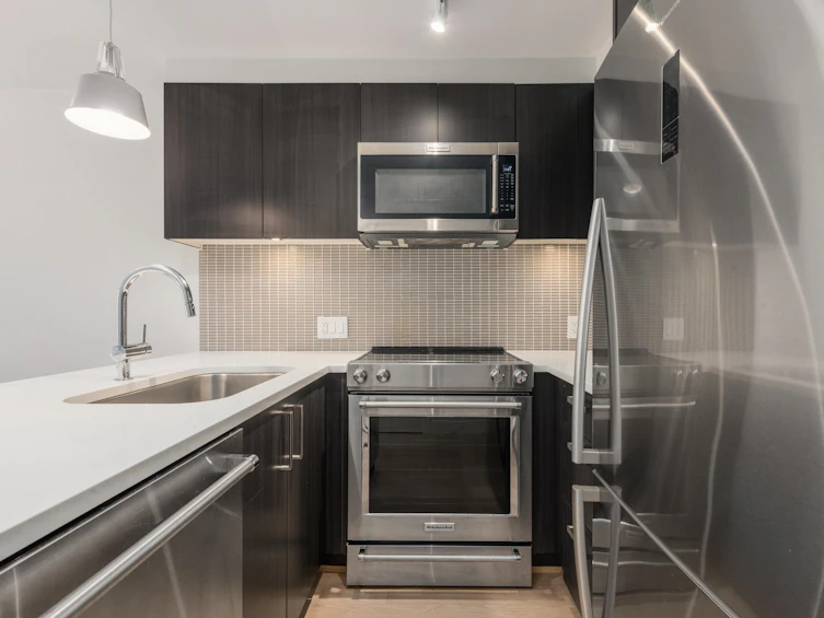 309-2477 Carolina Street, Vancouver, BC, V5T 0G8 - 10