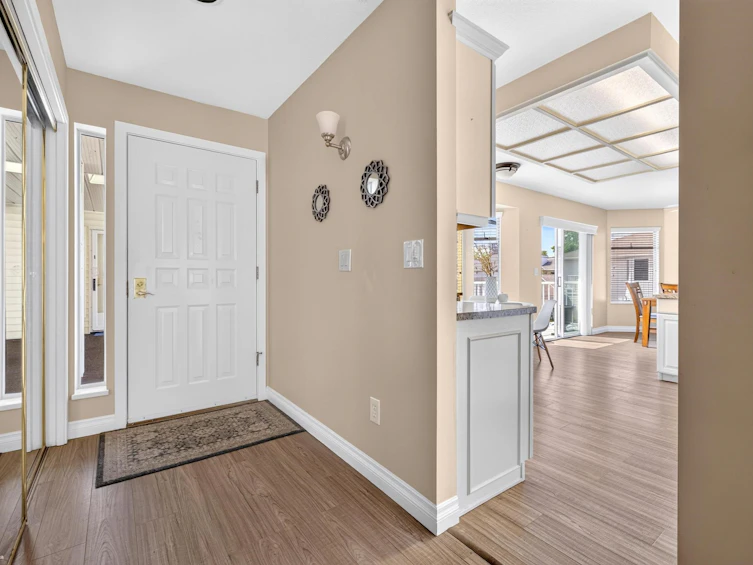 210-7156 121 Street, Surrey, BC, V3W 0J6 - 2
