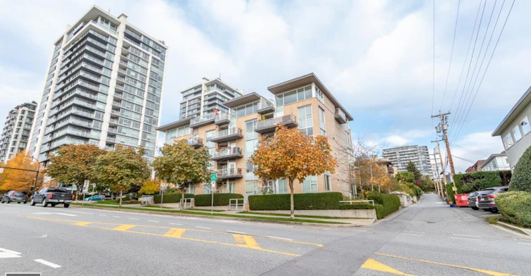 PH3-1288 Chesterfield Avenue, North Vancouver, BC, V7M 0B1