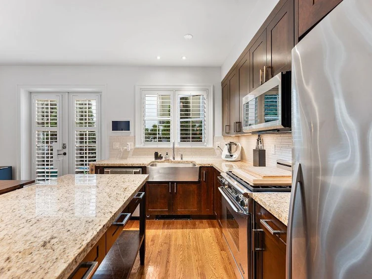 3025 Birch Street, Vancouver, BC, V6H 2T8 - 11