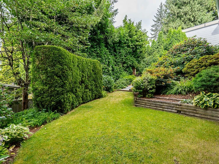 11443 Royal Crescent, Surrey, BC, V3V 6V5 - 33