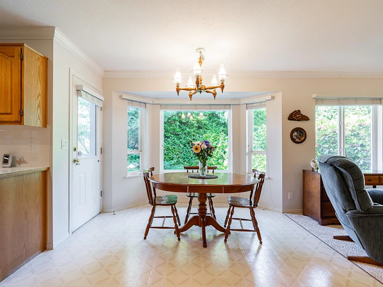 11443 Royal Crescent, Surrey, BC, V3V 6V5 - 10