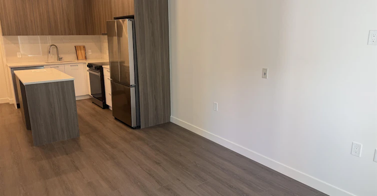 30X-82 1st Street, New Westminster, BC, V3L 0L8 - 8