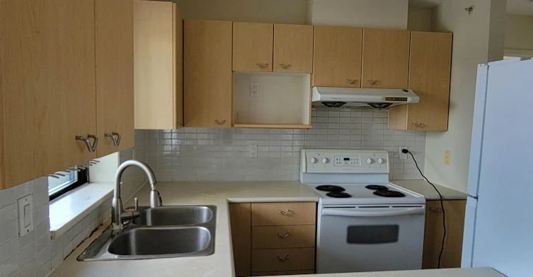 5xx-8180 Granville Avenue, Richmond, BC, V6Y 4G1 - 4