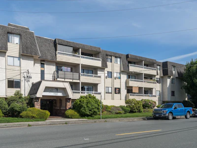 204-9477 Cook Street - 2