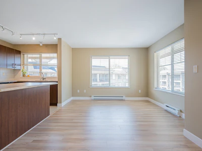 408-45561 Yale Road - 5