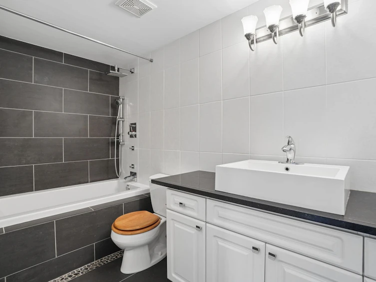 102-2965 Horley Street, Vancouver, BC, V5R 6B9 - 16