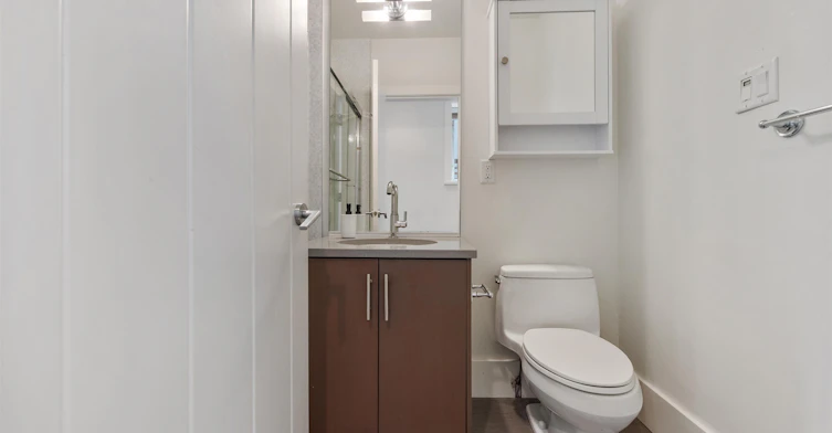 67 E 16th Avenue, Vancouver, BC, V5T 2T1 - 15